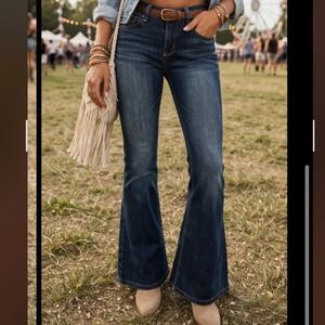 Joes Jeans Honey Curvy Bootcut Jeans Dark Wash Blue Size 24 Stretch Denim